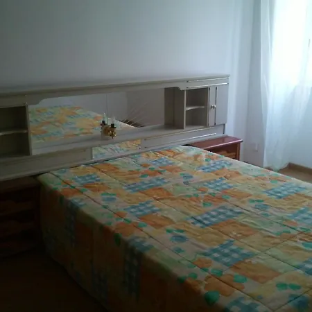 Casa Alto Rodes Holiday home *
