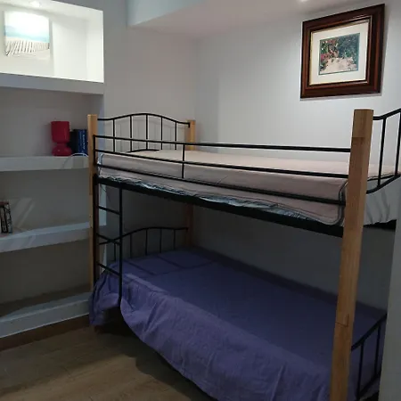 بيت للعطل Mit Terrasse